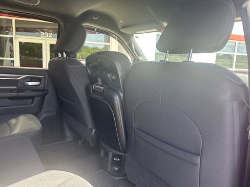 Used 2024 RAM 2500 Big Horn w/ Night Edition AWD/4WD image 29