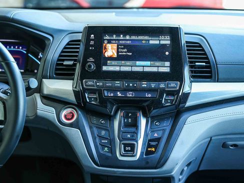 Used 2020 Honda Odyssey EX-L image 17