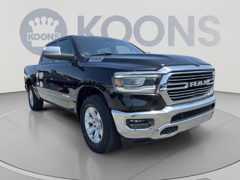 Used 2024 RAM 1500 Laramie AWD/4WD image 10