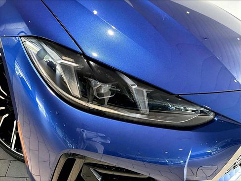 Used 2025 BMW 430i xDrive w/ M Sport Package image 15