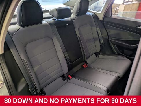Used 2025 Volkswagen Jetta SE FWD image 27
