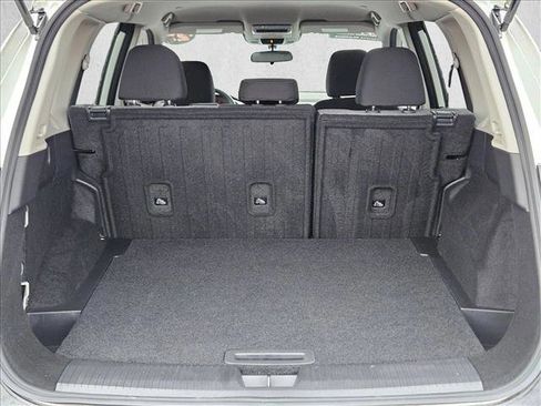 Used 2023 Nissan Rogue SV image 6