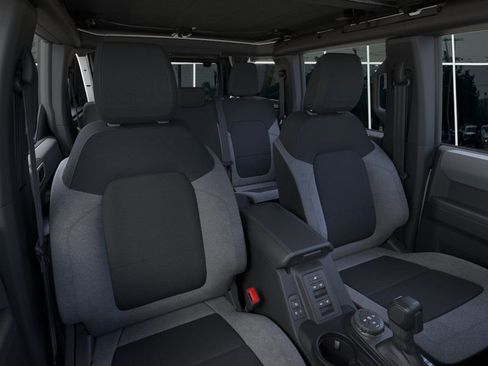 New 2025 Ford Bronco Big Bend image 10