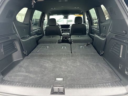 Used 2025 Buick Enclave Sport Touring image 58