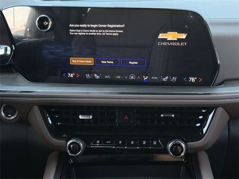 New 2026 Chevrolet Suburban High Country image 15