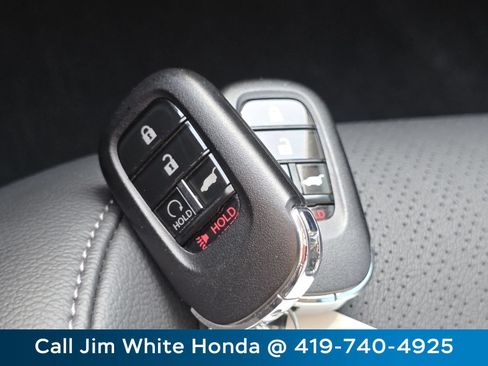 Used 2024 Honda Civic EX-L image 31