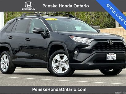 Used 2021 Toyota RAV4 XLE w/ Carpet Mat Package (TMS)