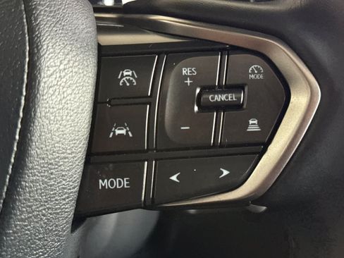 Used 2024 Lexus GX 550 w/ Accessory Package (Z1) AWD/4WD image 29