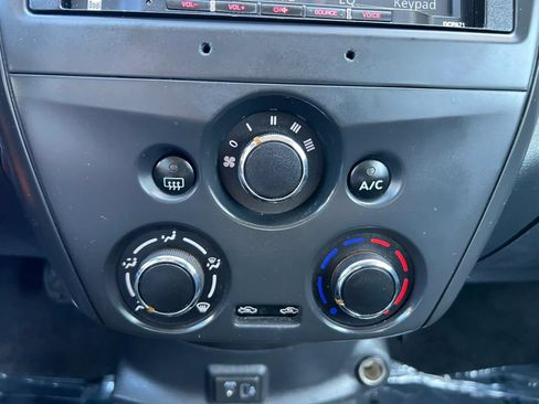Used 2019 Nissan Versa SV FWD image 16