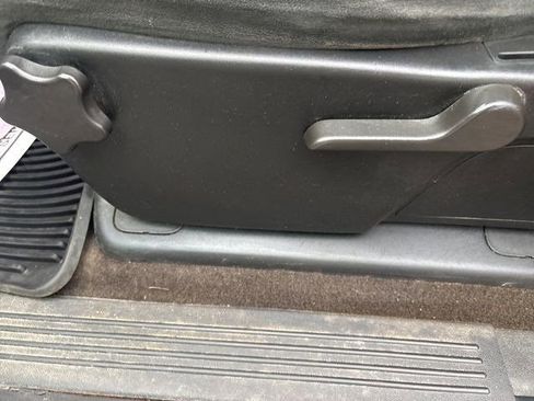 Used 2009 Chevrolet Silverado 1500 LT w/ Power Pack Plus image 12