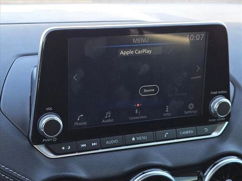 Used 2022 Nissan Sentra SV image 9