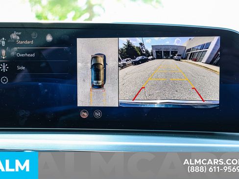 Used 2025 Cadillac Lyriq Luxury image 33