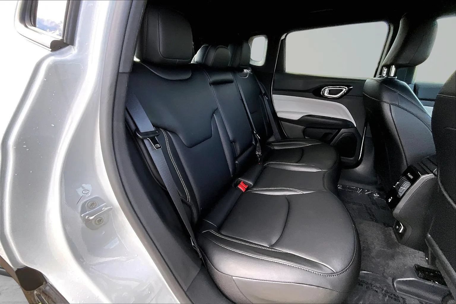New 2027 Jeep Compass Limited AWD/4WD image 10