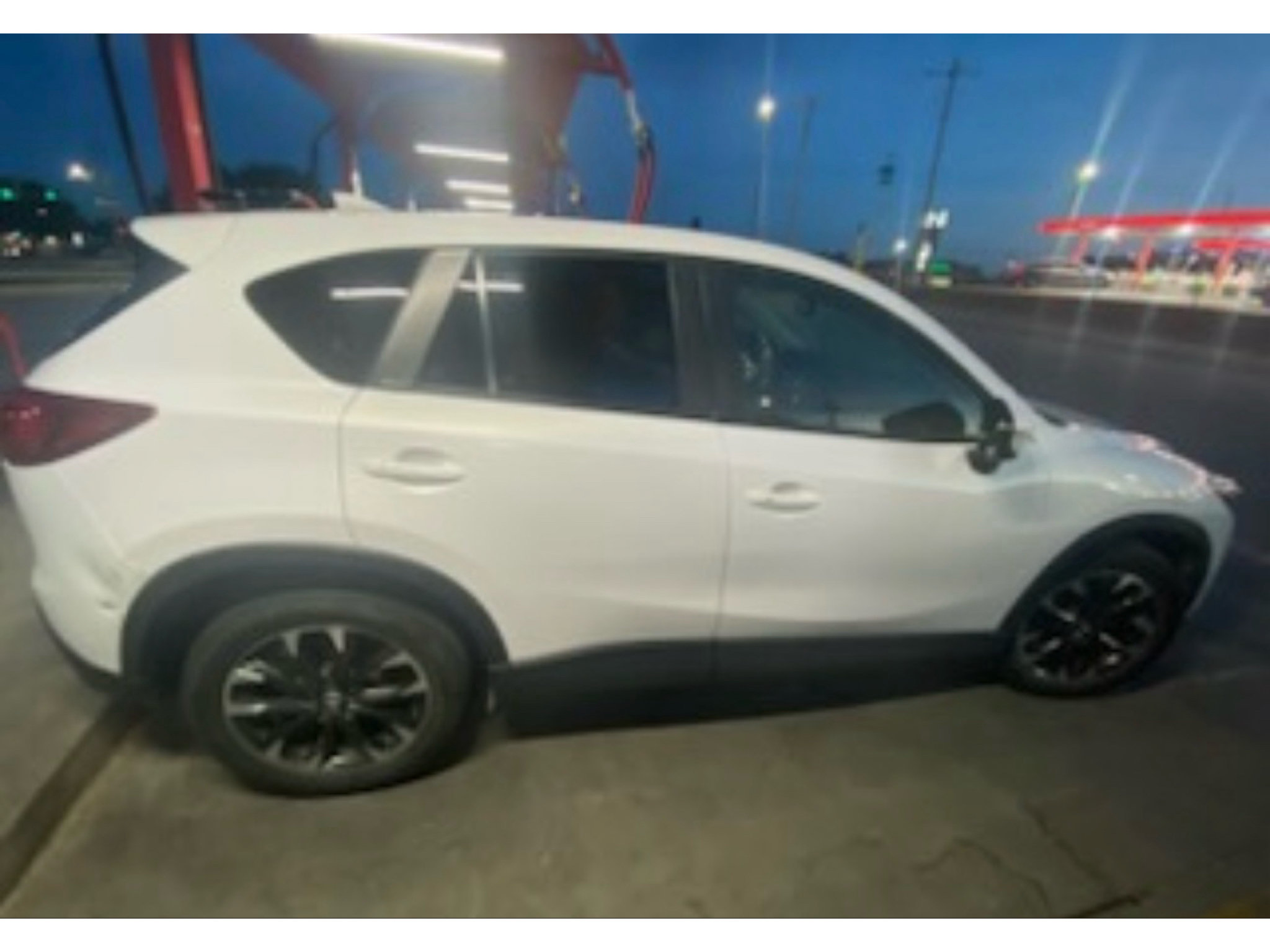 Used 2016 MAZDA CX-5 Grand Touring FWD image 2