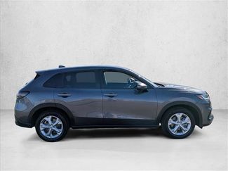 Used 2023 Honda HR-V LX video 4