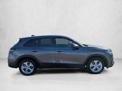 Used 2023 Honda HR-V LX image 4