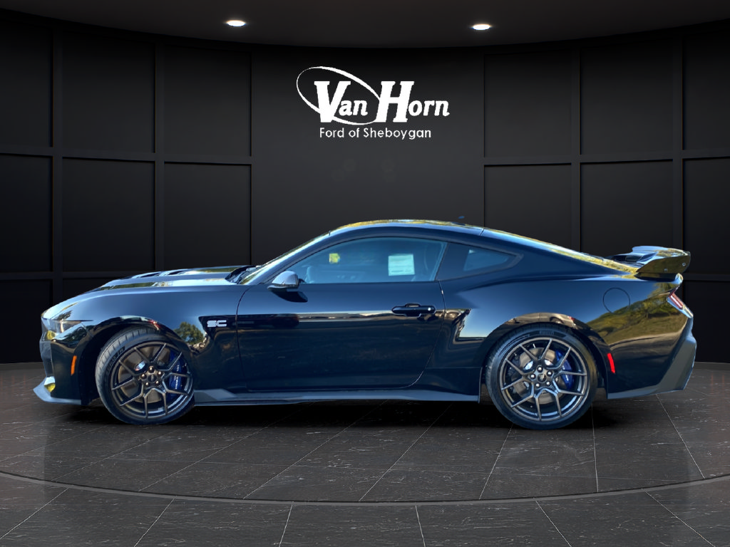 New 2026 Ford Mustang Dark Horse SC w/ Carbon Fiber Exterior Package RWD image 4
