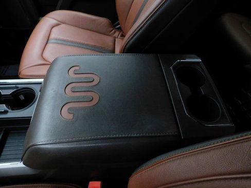 Used 2022 Ford F350 King Ranch w/ FX4 Off-Road Package image 37