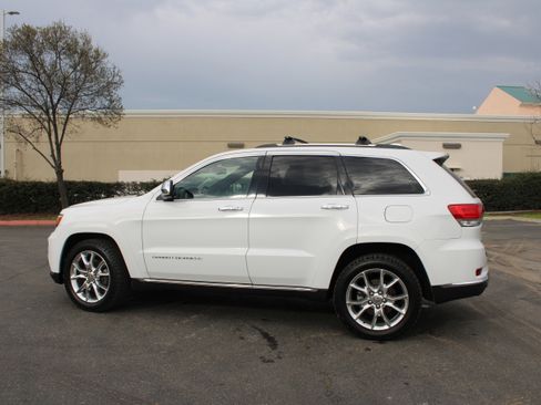 Used 2014 Jeep Grand Cherokee Summit image 10