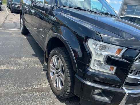 Used 2017 Ford F150 Platinum w/ Equipment Group 701A Luxury AWD/4WD image 9