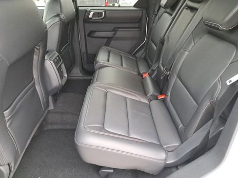 New 2025 Ford Bronco Outer Banks image 13