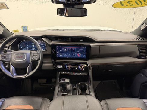 Used 2023 GMC Sierra 1500 AT4 w/ AT4 Premium Package AWD/4WD image 49
