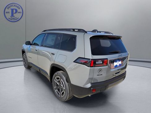 New 2026 Jeep Cherokee Laredo AWD/4WD image 5