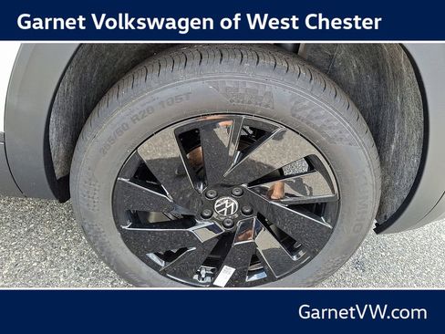New 2026 Volkswagen Atlas Cross Sport SE AWD/4WD image 6