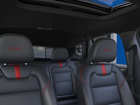 New 2026 Chevrolet Trax RS w/ Sunroof Package FWD image 24