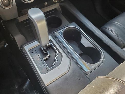 Used 2019 Toyota Tundra Platinum AWD/4WD image 22