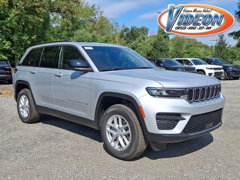 New 2025 Jeep Grand Cherokee Laredo X w/ Luxury Tech Group I image 1