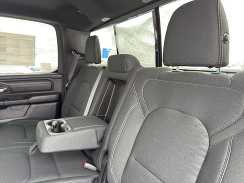 New 2026 RAM 1500 Express image 33
