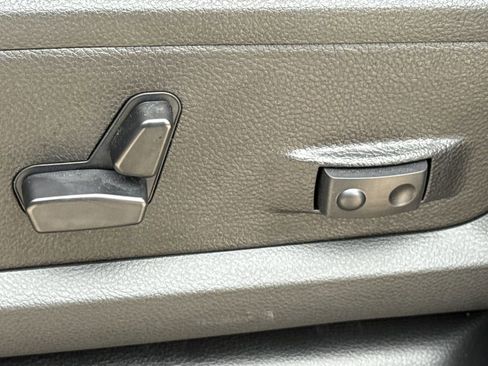 New 2026 RAM 2500 Laramie w/ Night Edition AWD/4WD image 24