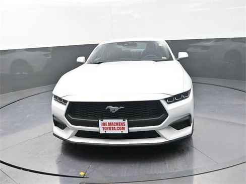 Used 2024 Ford Mustang Coupe image 2