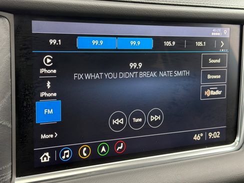 Used 2021 GMC Yukon Denali w/ LPO, Illumination Package image 16