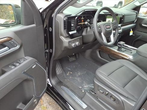 New 2026 GMC Sierra 1500 Elevation w/ Elevation Premium Package image 10