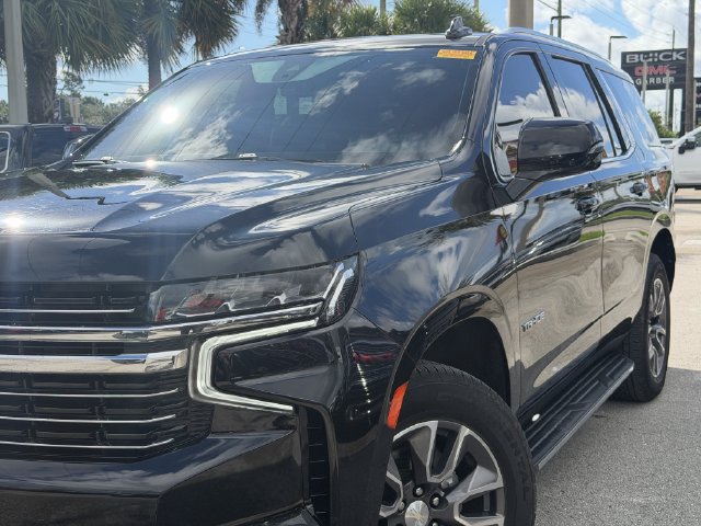 Used 2022 Chevrolet Tahoe LT w/ Luxury Package AWD/4WD image 6