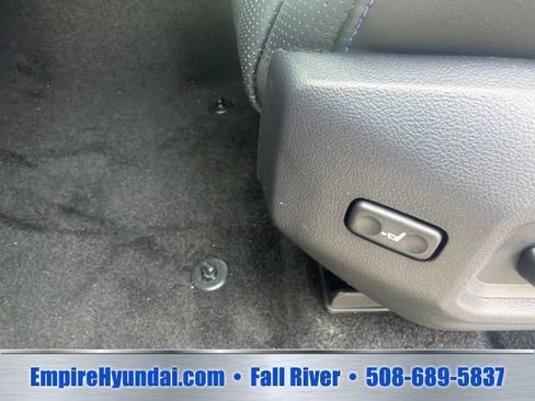 Used 2026 Toyota Tundra Platinum AWD/4WD image 29