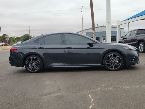 Used 2025 Toyota Camry XSE w/ Premium Package FWD image 5