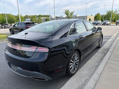 Used 2018 Lincoln MKZ Premiere FWD image 4