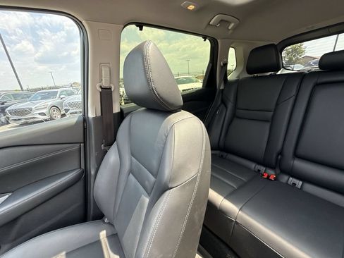 Used 2024 Nissan Rogue SL w/ SL Premium Package FWD image 12