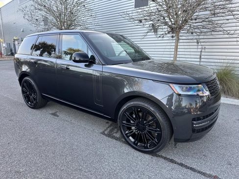 New 2026 Land Rover Range Rover SE image 4