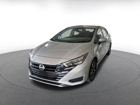 Used 2025 Nissan Versa SV w/ Trunk Package FWD image 7