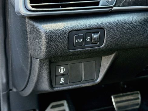 Used 2022 Honda Accord Sport image 10