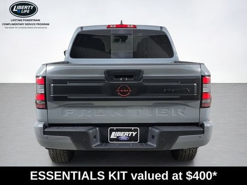 Used 2025 Nissan Frontier PRO-4X AWD/4WD image 4