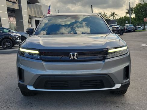 Used 2024 Honda Prologue EX image 2
