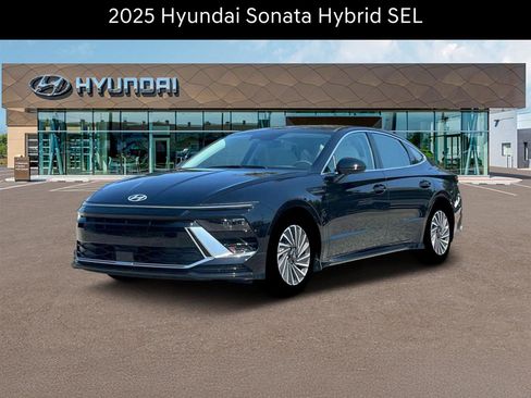 Certified 2025 Hyundai Sonata SEL image 1