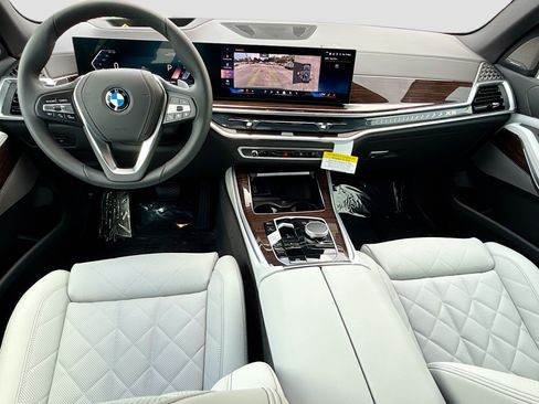 New 2026 BMW X5 sDrive40i w/ Climate Comfort Package RWD image 14