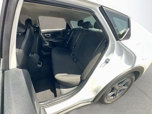New 2026 Kia K4 FWD image 22