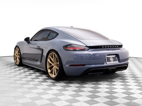 Certified 2024 Porsche 718 Cayman image 3
